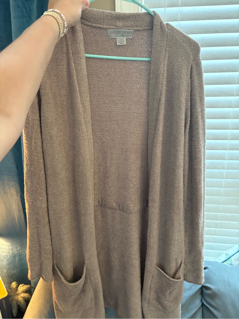 Barefoot dreams light drown cardigan - Picture 2 of 7